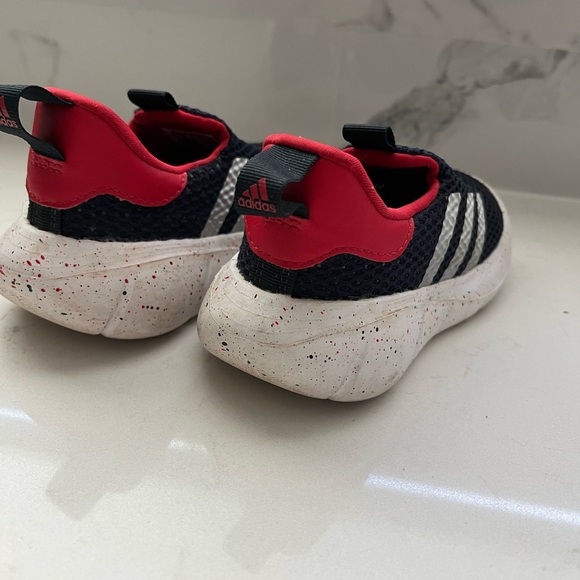 Adidas Monofit kids slip-on shoe. Size 8.5 Toddler - Picture 3 of 5